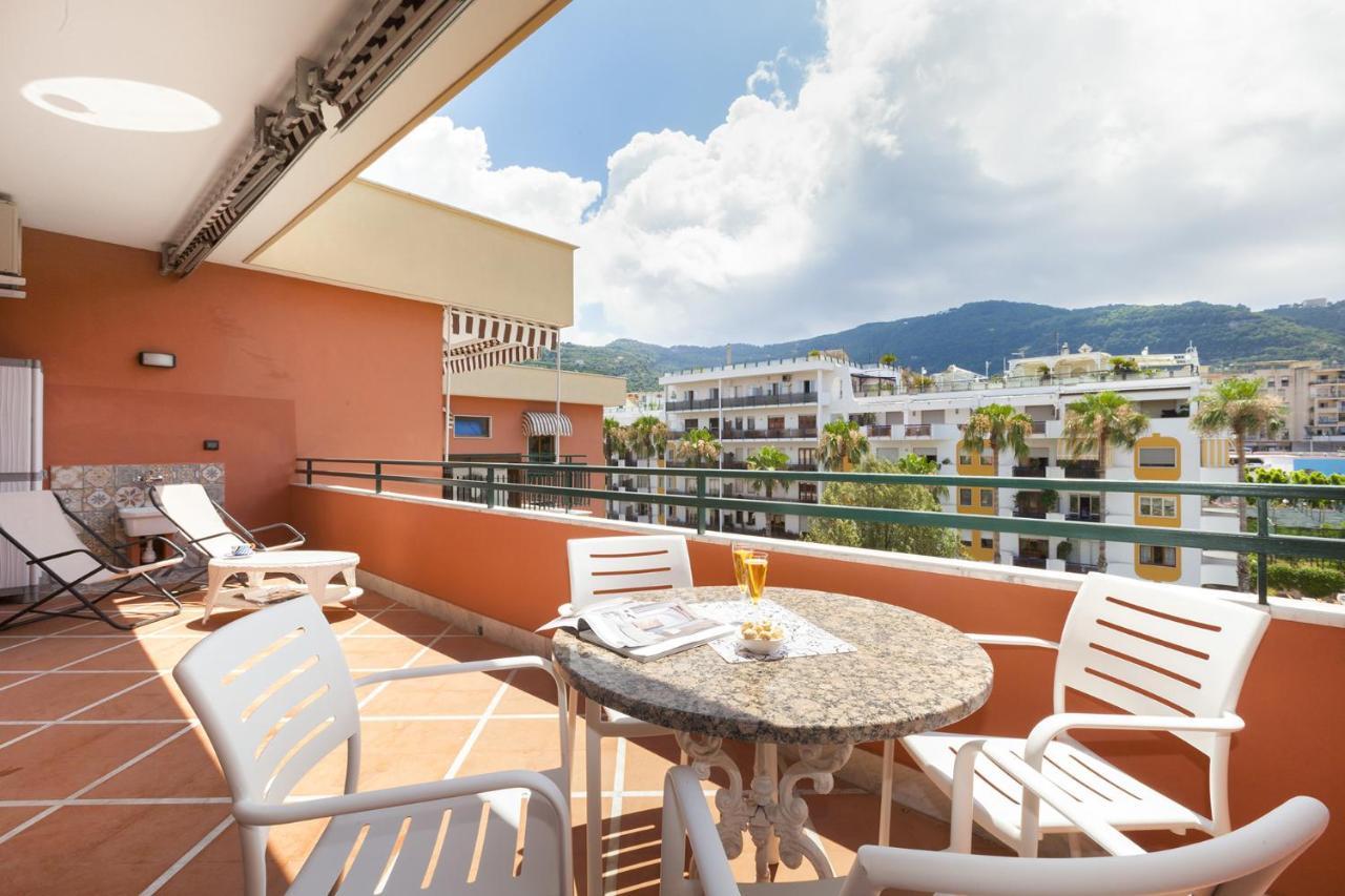 Amore Rentals - Casa Katia Sorrento Exterior foto
